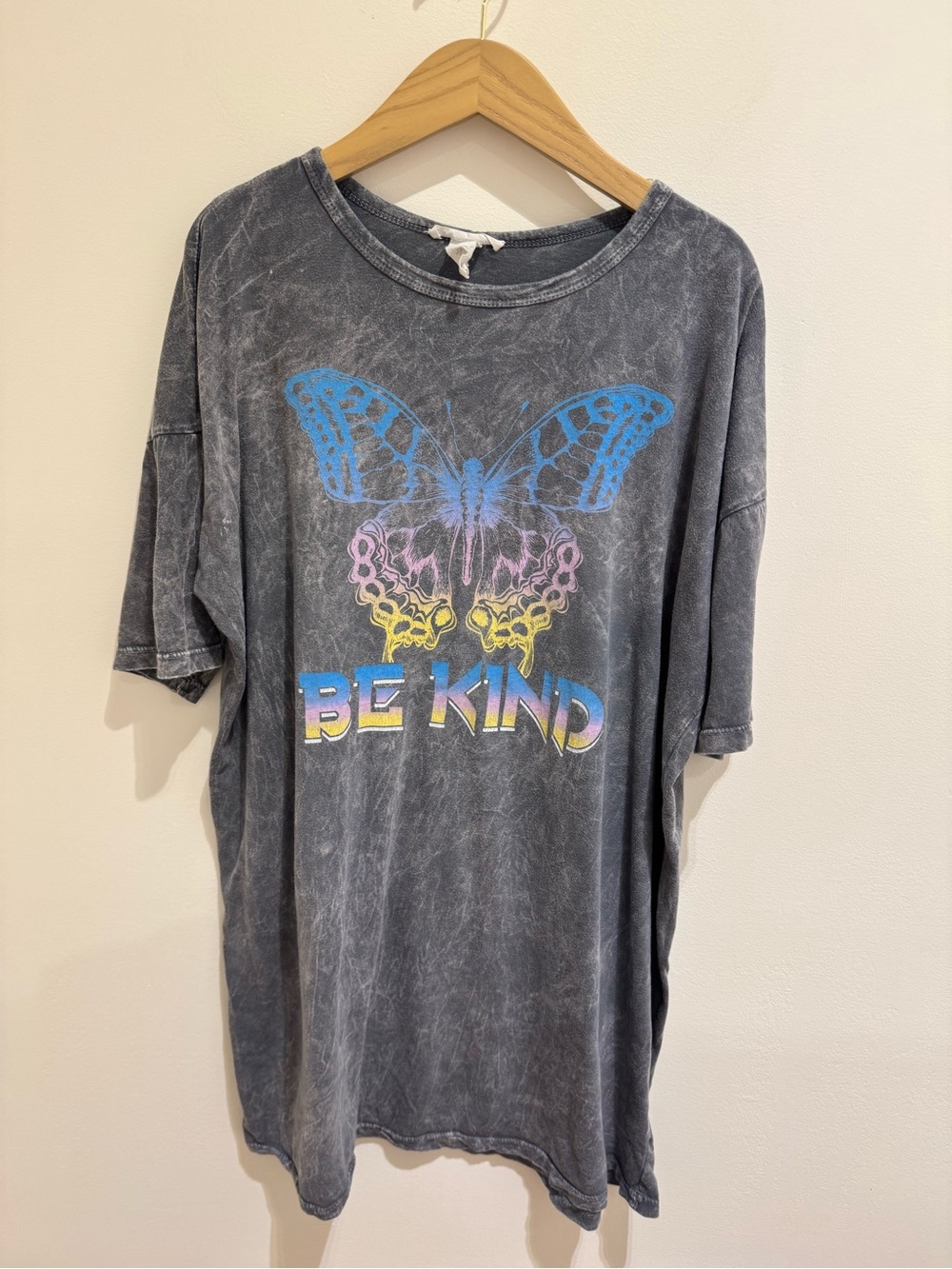 Oversized Tee Dress w Butterfly Graphic